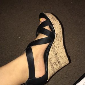 Black Wedges